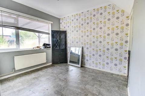 4 Beauchamp Close, Swindon, SN25 3DT