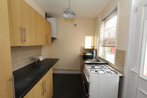 3 bedroom terraced house to rent, Tylney Road, Sheffield
