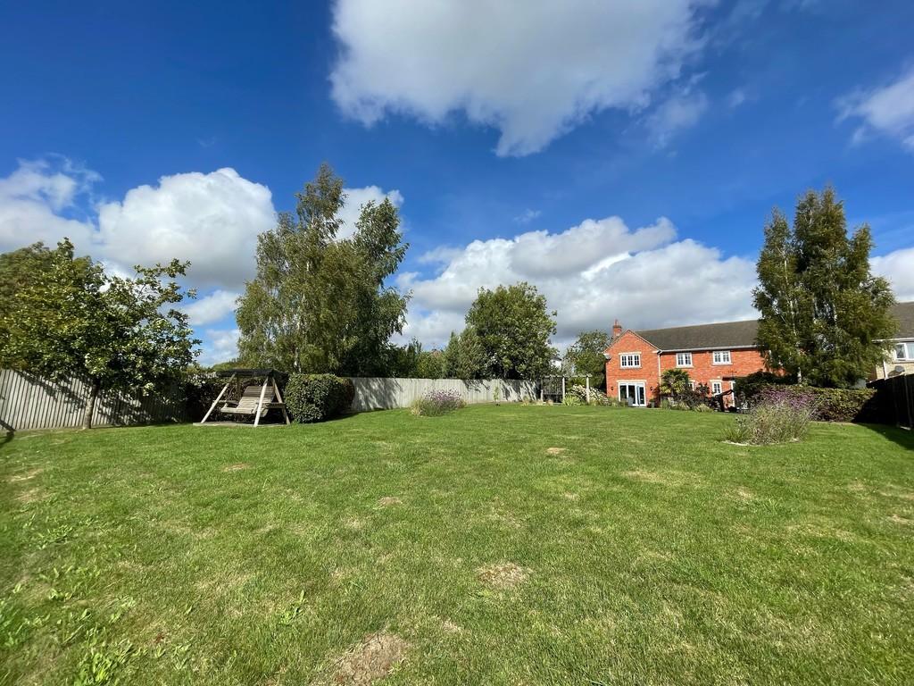 Elsthorpe Road, Stainfield 5 bed detached house for sale £699,950