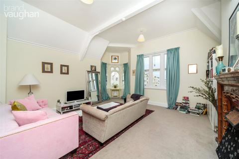 1 bedroom flat to rent, Pierpoint House, Furze Hill, Hove, East Sussex, BN3