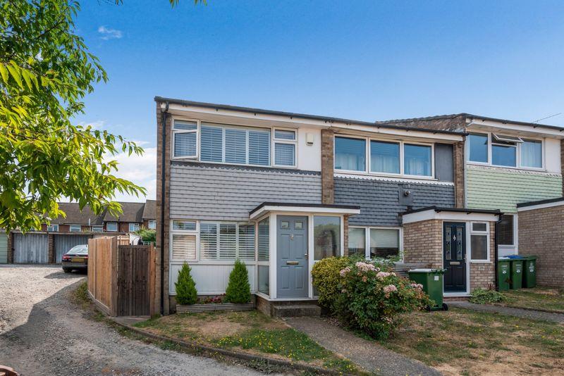 Tyron Way, Sidcup, DA14 6AZ 2 bed end of terrace house £399,995
