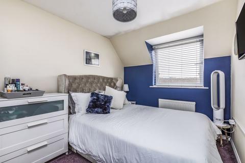 2 bedroom apartment for sale - Tudor Crescent, Cosham