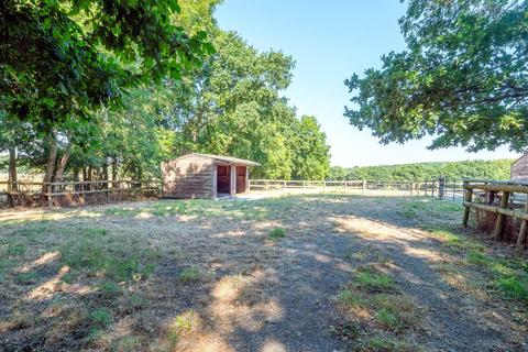 Equestrian property for sale - Robin Post Lane, Wilmington
