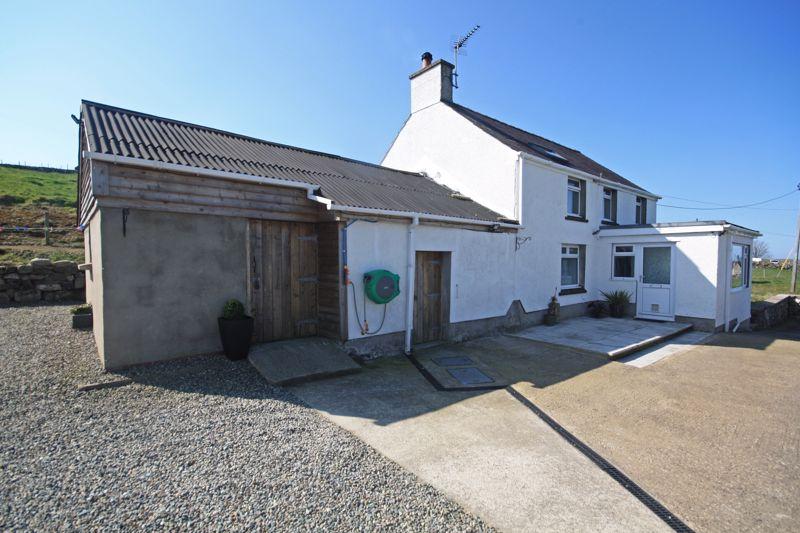 Nebo, Caernarfon, Gwynedd 2 bed detached house £450,000