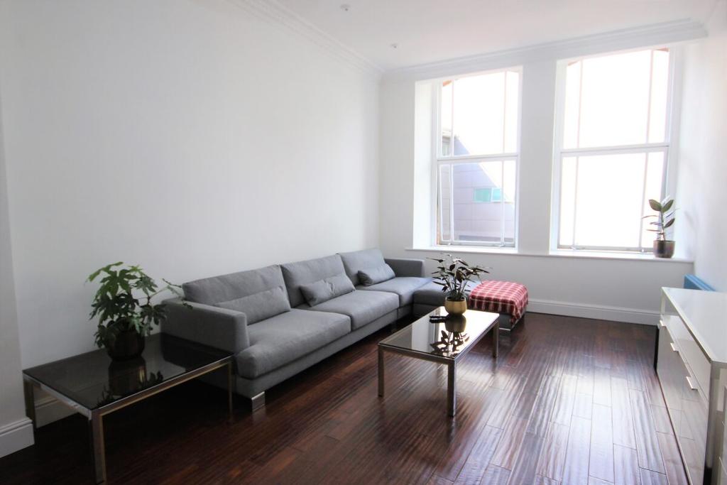 Chepstow House, Chepstow Street Manchester M1 2 bed apartment £2,000