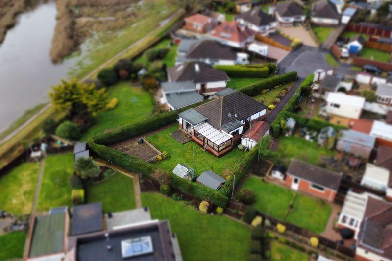 Eling 2 bed detached bungalow for sale £430,000
