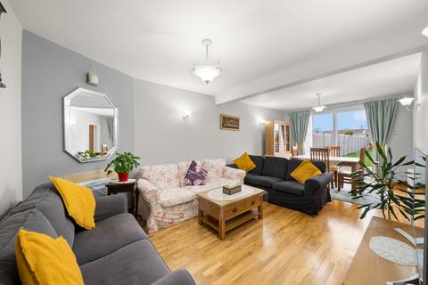 3 bedroom bungalow for sale, Eastcote Lane, Northolt