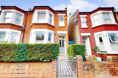 3 bedroom semi-detached house to rent - Wiverton Road, London