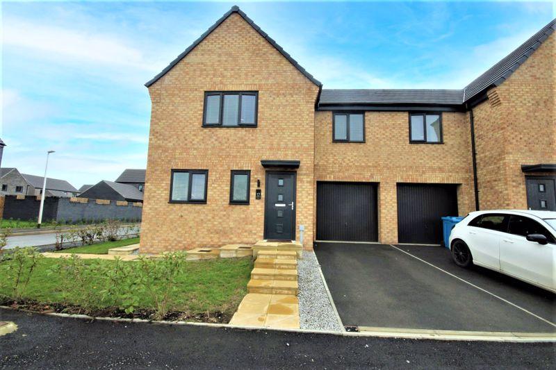 De La Pryme Road, Kingswood, Hull, HU7 4 bed semidetached house for