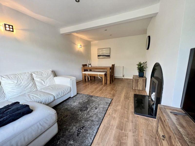 Clifton House Road, Clifton, Swinton... 2 bed semidetached bungalow