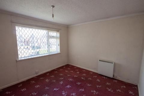 5 Cedar Close, Burntwood, WS7 4RX