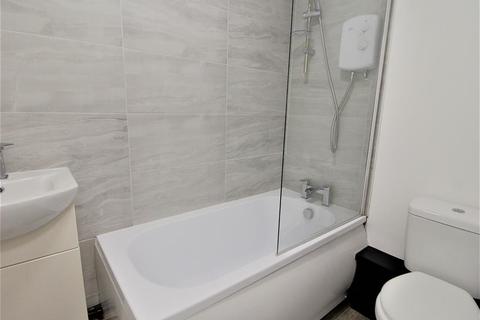 183 Baguley Crescent, Middleton, Manchester, M24 4QX
