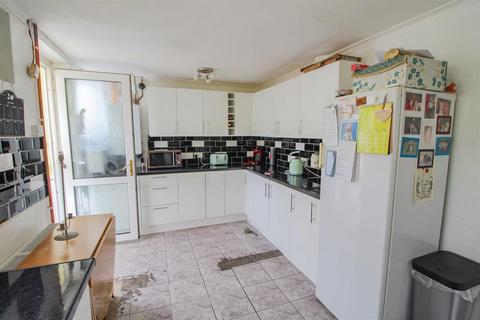 50 Croftgates Road, Middleton, Manchester, M24 4PF