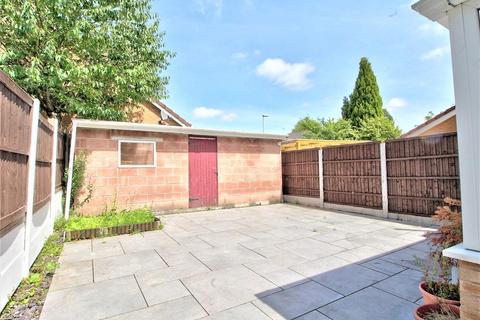 3 Cinnabar Drive, Middleton, Manchester, M24 5DG