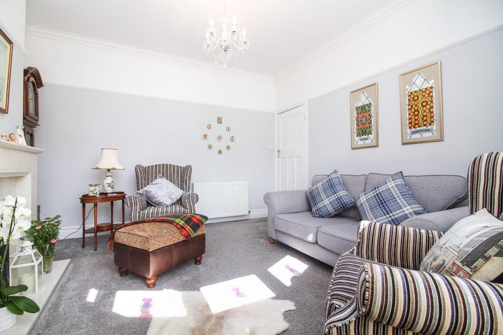 Hillcrest, Whitley Bay 3 bed semidetached house £350,000