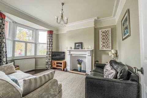 2b Falconer Road, Bushey, WD23 3AD