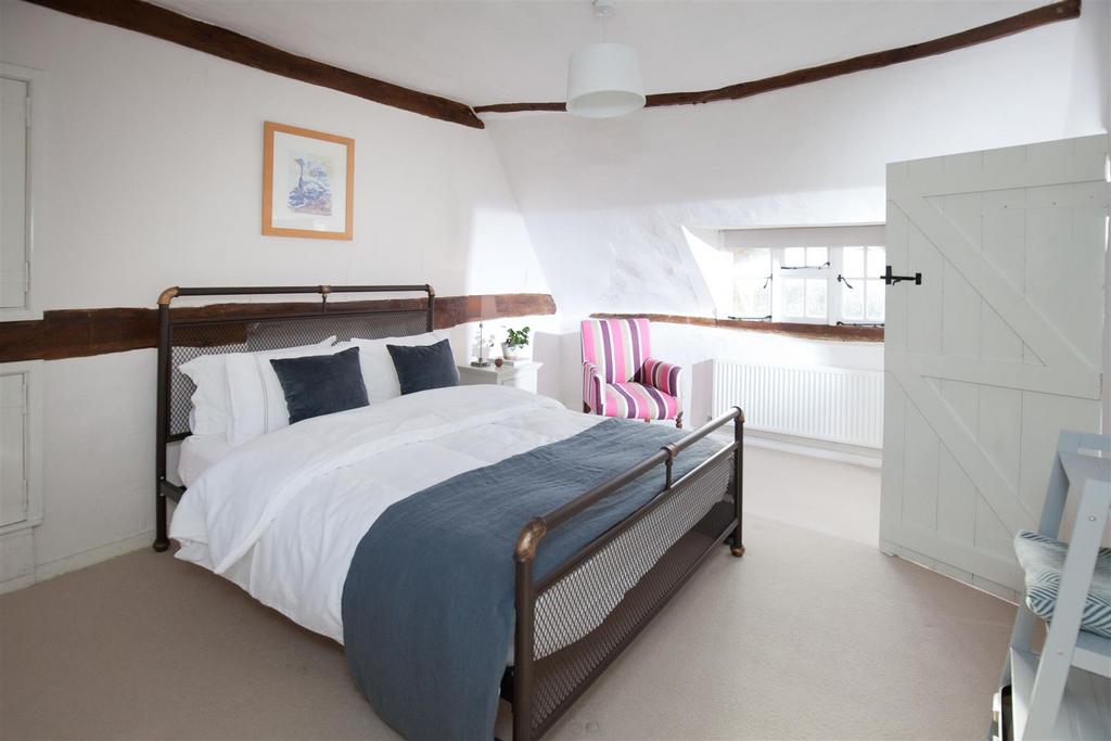 Main bedroom.jpg