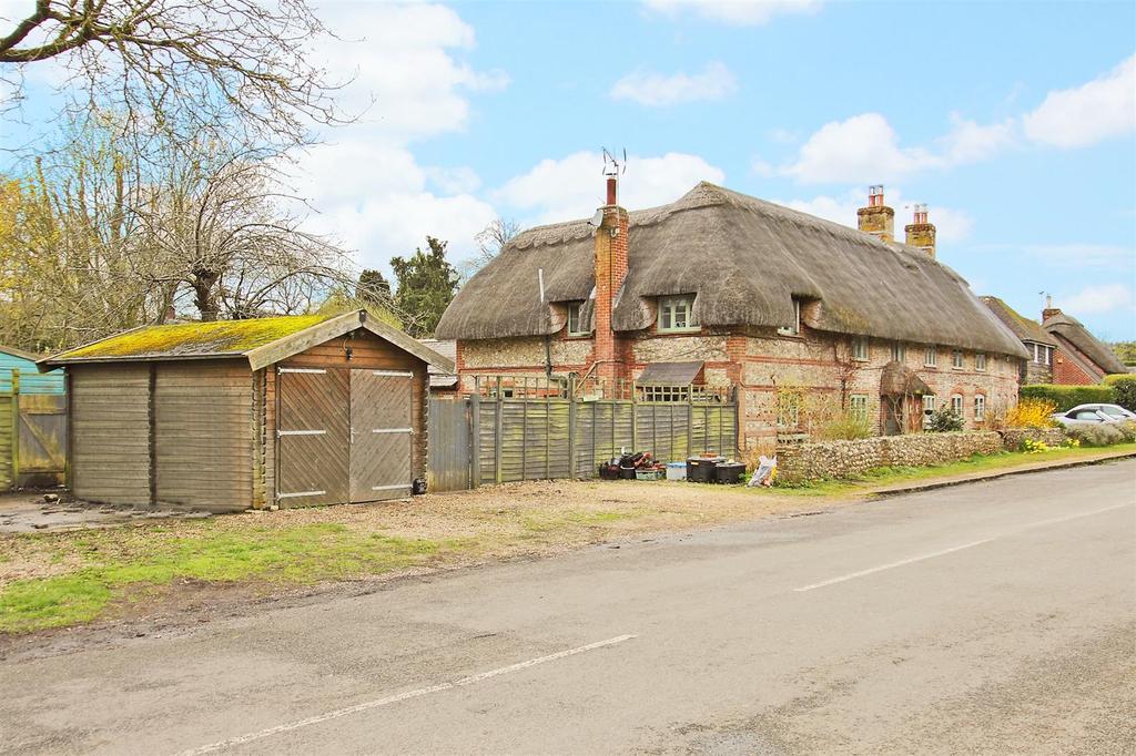 Upton Cottage &amp; Garage.jpg