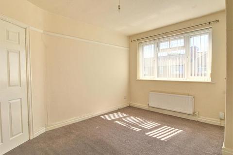 25 Elmbank Road, Middleton, Manchester, M24 2FR