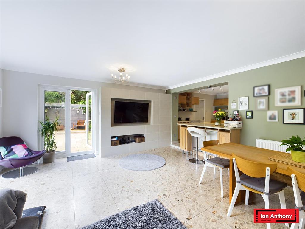 Ryder Crescent, Aughton, Ormskirk 5 bed detached house £625,000
