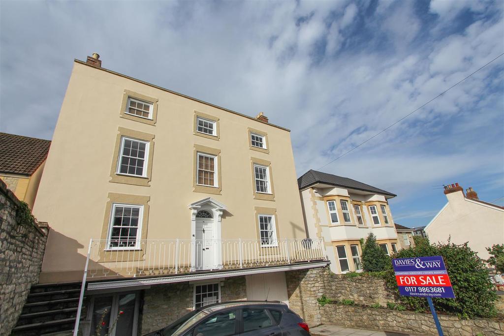 Bath Hill, Keynsham, Bristol 7 bed detached house £800,000