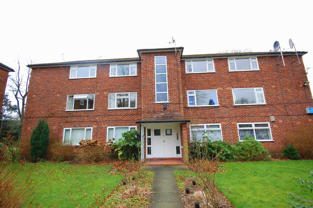 Carlton Mansions, 20 Carlton Road, Whalley Range 1 bed flat £675 pcm (£156 pw)