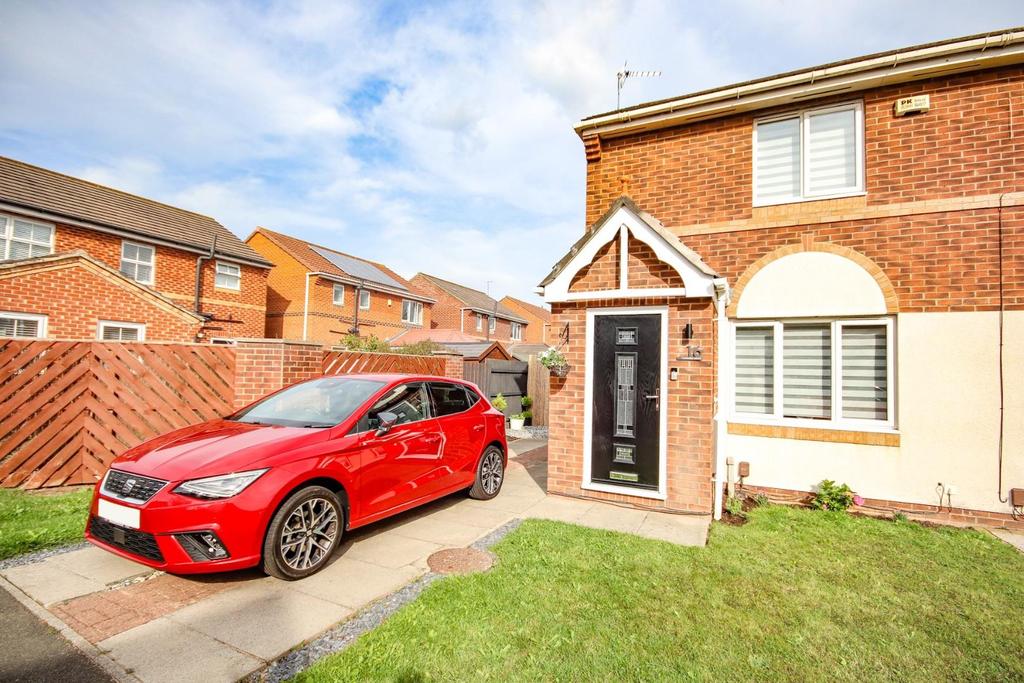 Constable Grove, Wolviston Grange, Billingham, TS23 3GL 2 bed semi