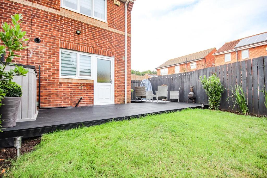 Constable Grove, Wolviston Grange, Billingham, TS23 3GL 2 bed semi