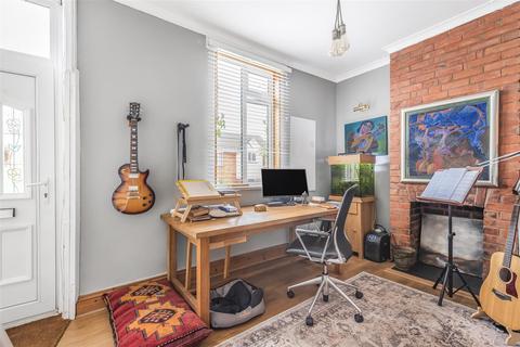 25 Crosslands, Tonedale, Wellington, TA21 0AS