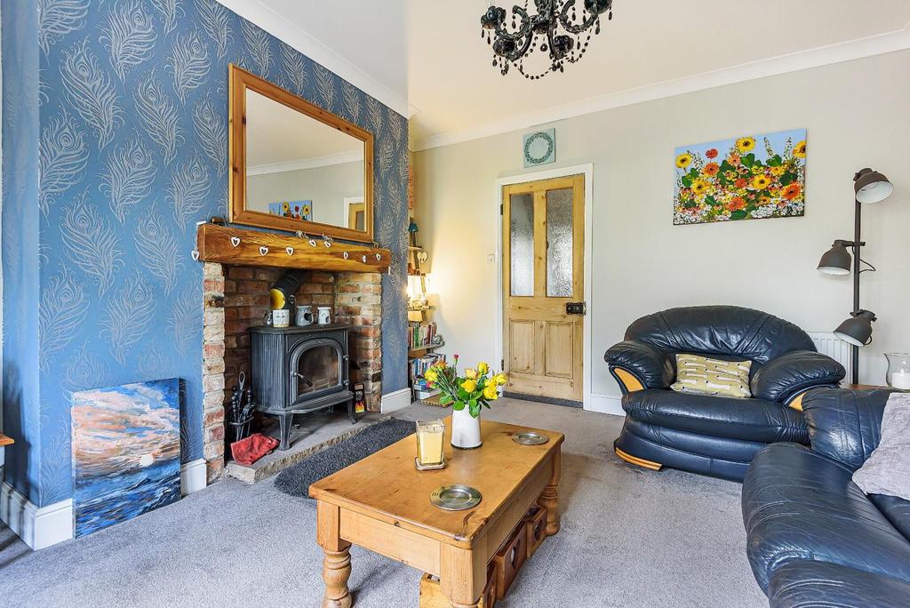 Northgate, Hunmanby, Filey 3 bed semidetached house £300,000