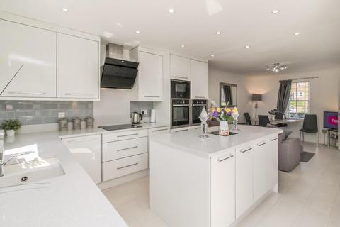 11 Fairgray Close, Ripon, HG4 2TG