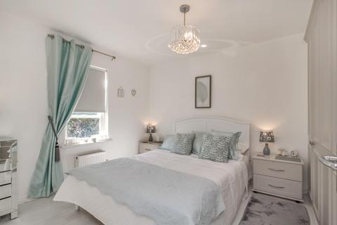 11 Fairgray Close, Ripon, HG4 2TG
