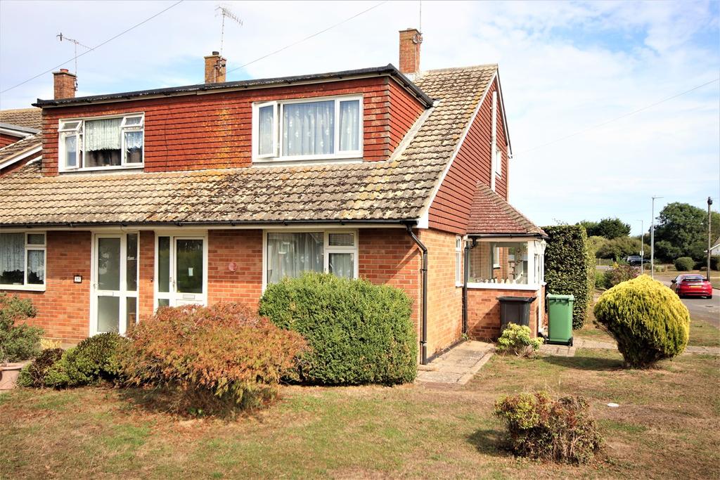 The Glades, BexhillonSea, TN40 3 bed semidetached house for sale £