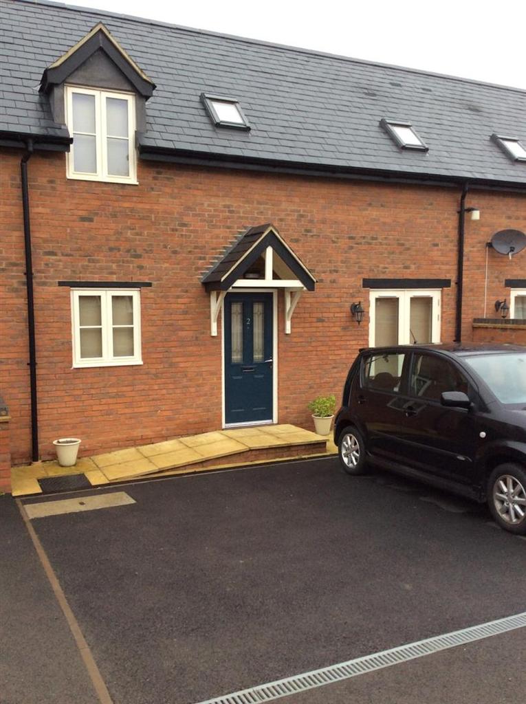 Purlieu Mews, Naseby, Northampton 2 bed semidetached house £750 pcm
