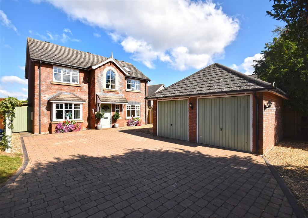 7 Severn Crescent, Eardington, Bridgnorth 5 bed detached house for sale