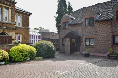 5 Archfield, Wellingborough, NN8 4HH