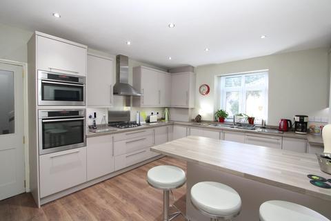 1 Bath Terrace, Seaham, SR7 7EZ