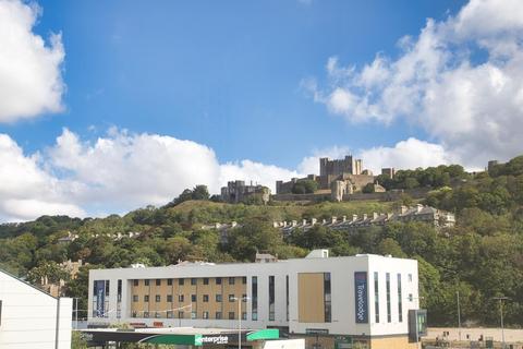 2 bedroom flat for sale - The Gateway, Dover