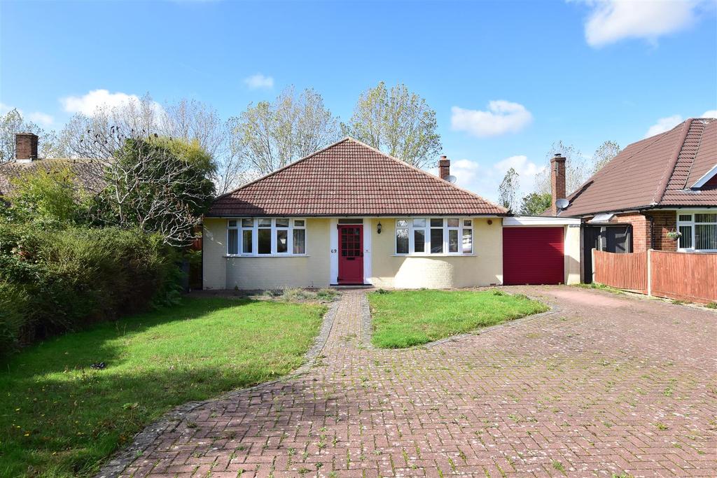 Harley Shute Road, St. LeonardsOnSea 3 bed detached bungalow £435,000