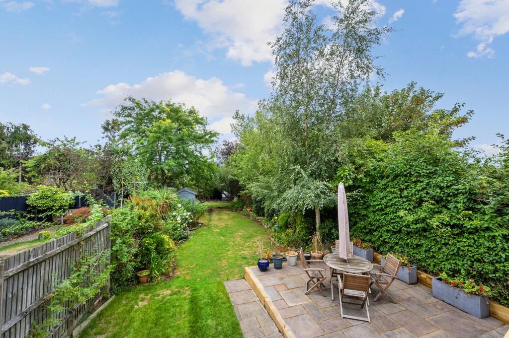 Malden Hill 3 bed house £3,000 pcm (£692 pw)