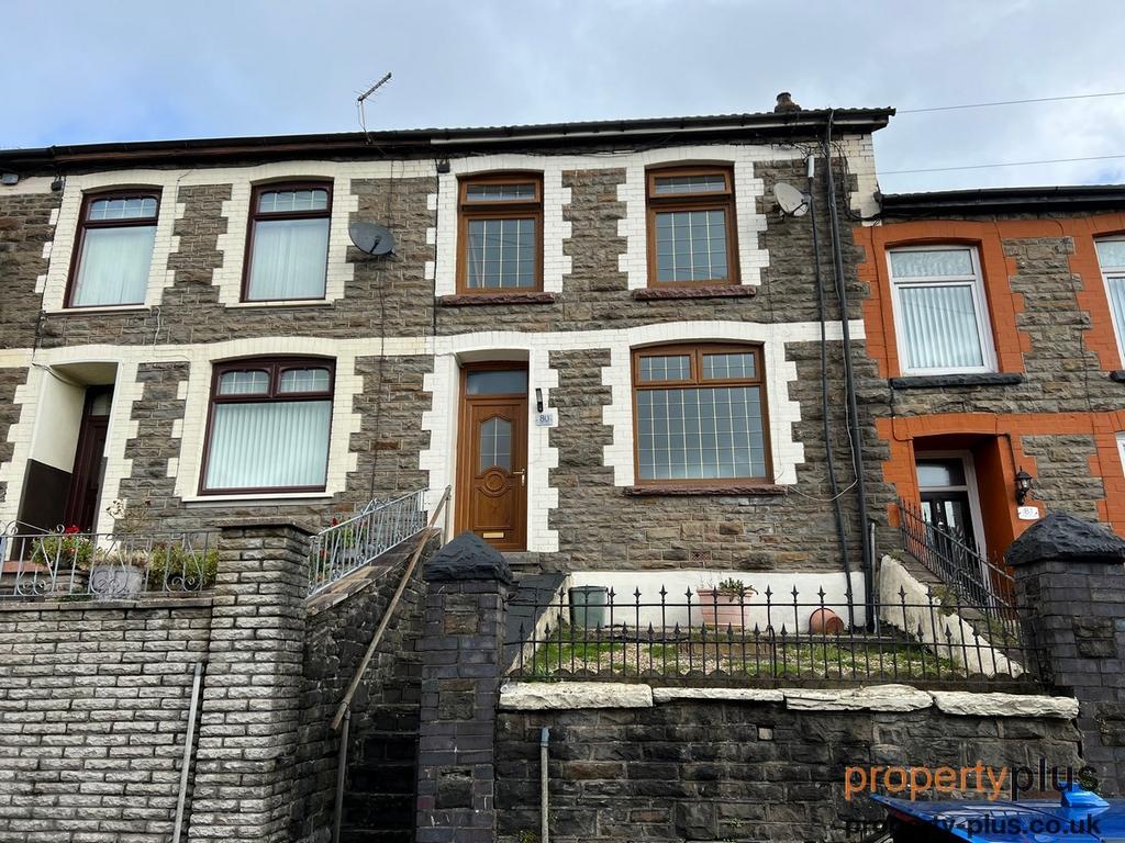 Wern Street Clydach Vale Tonypandy 3 bed terraced house for sale £