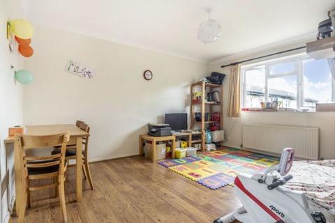 1 bedroom flat to rent - Millway Close, Oxford, OX2