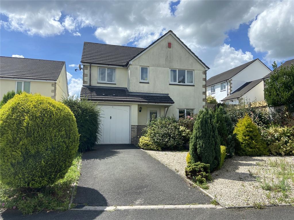 Tavistock 4 bed detached house for sale £375,000
