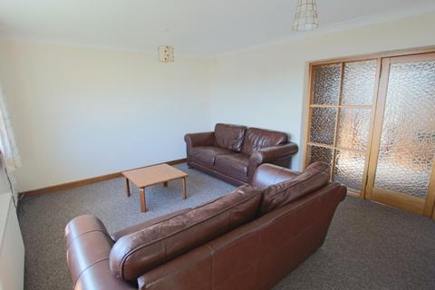 2 bedroom flat to rent, Windsor Court, West End, Dundee, DD2