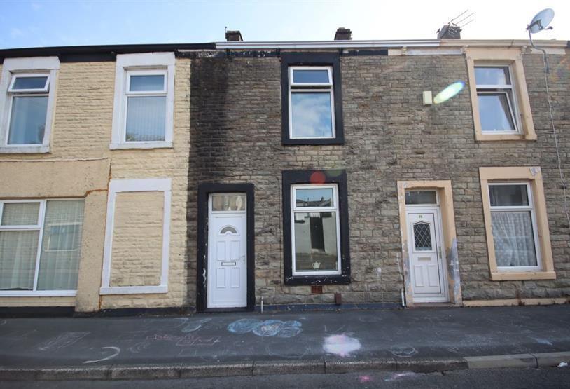 Cross Street, Great Harwood... 2 bed terraced house £55,000