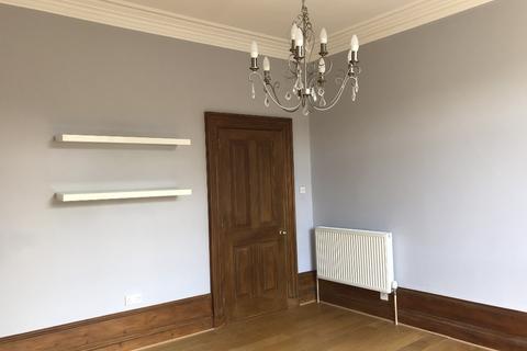 3 bedroom flat to rent, Braemar Place, City Centre, Aberdeen, AB10