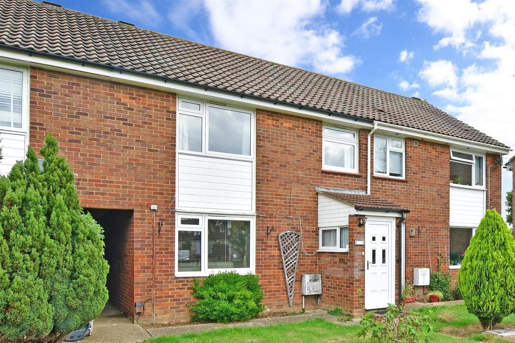 Court Lodge Road, Horley, Surrey 3 bed terraced house for sale £375,000