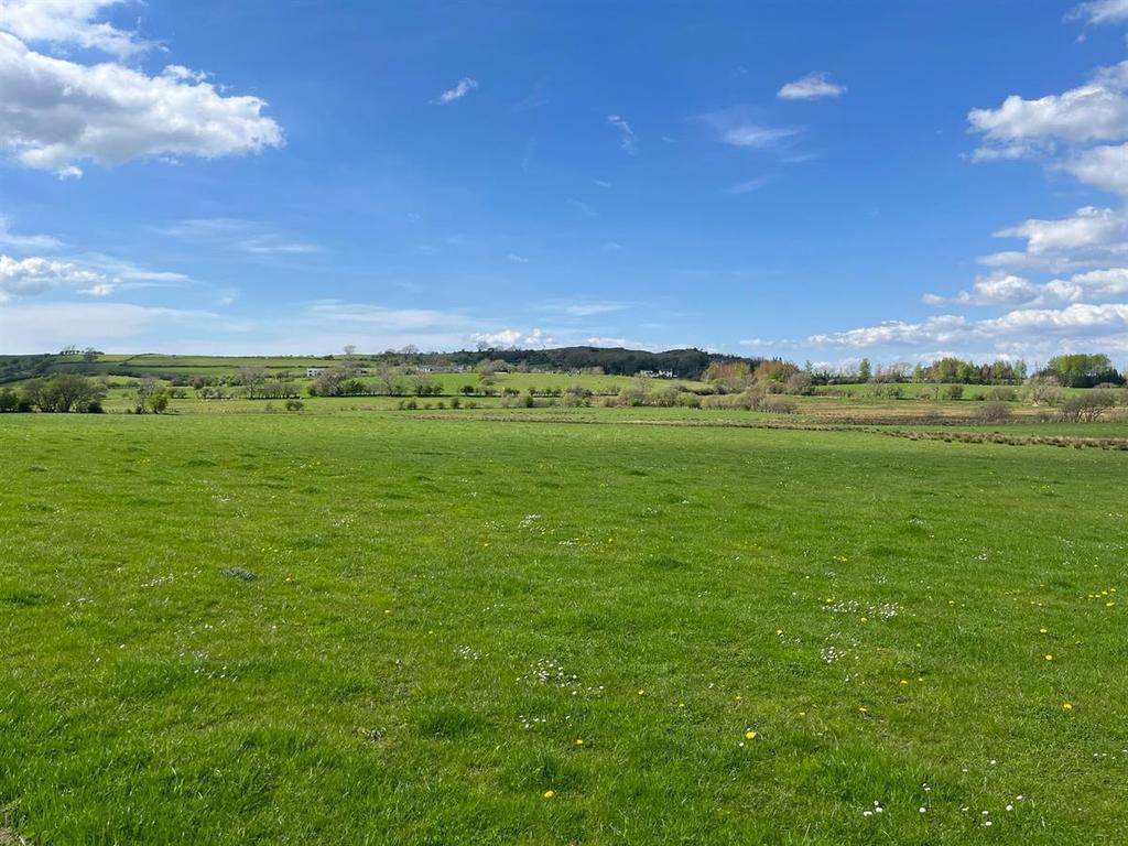 77 Acres of Agricultural Land, Mosser, Cockermouth Land £495,000