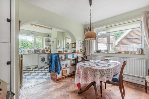 5 Greys Park Close, Keston, BR2 6BD