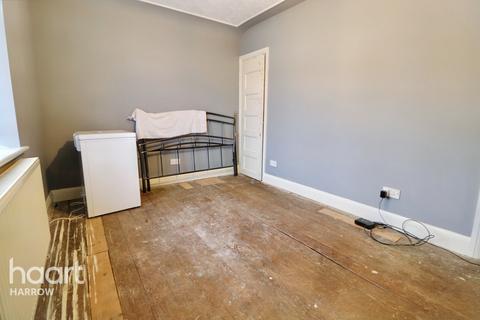 107 Dalston Gardens, Stanmore, HA7 1DA